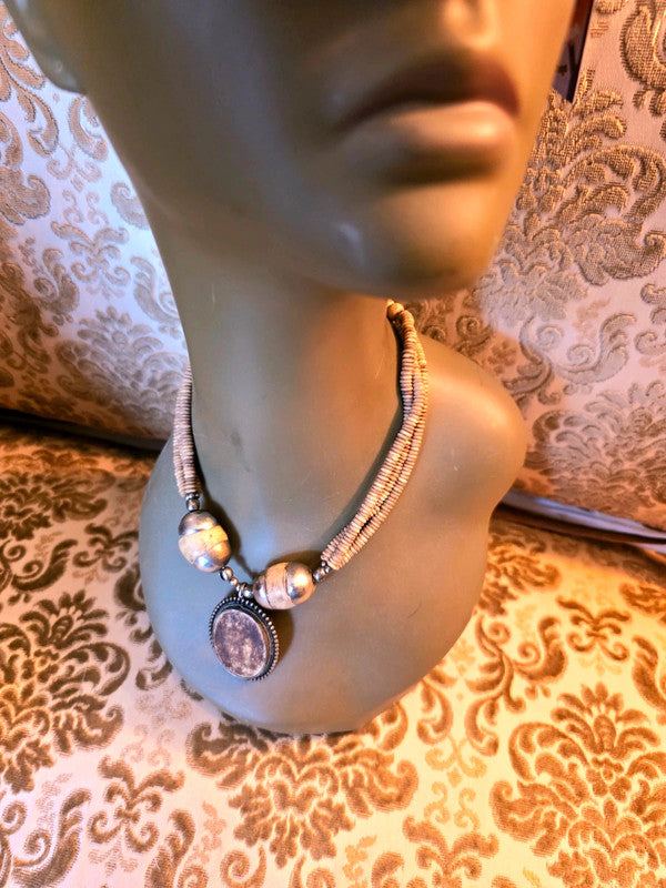 Vintage 80's Wooden Necklace