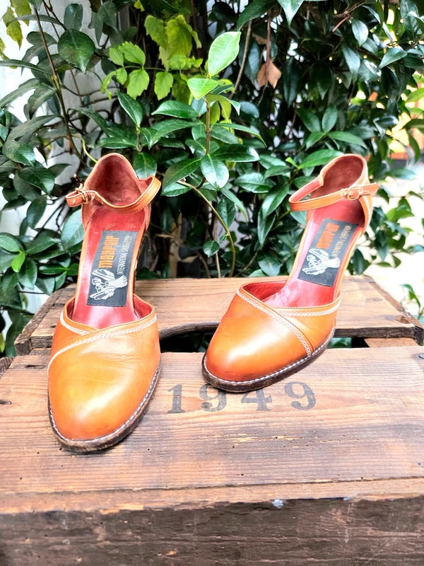Vintage 80's / 90's Mayfair Shoes