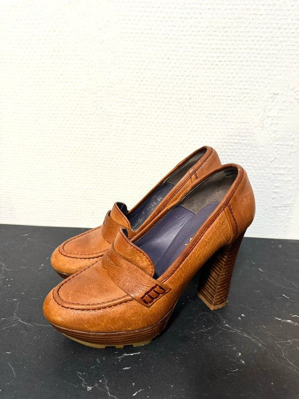 Vintage Maury pumps
