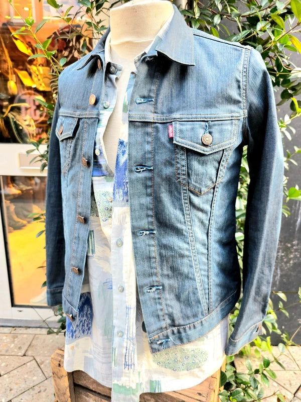 Vintage 80's Happy Life Shirt