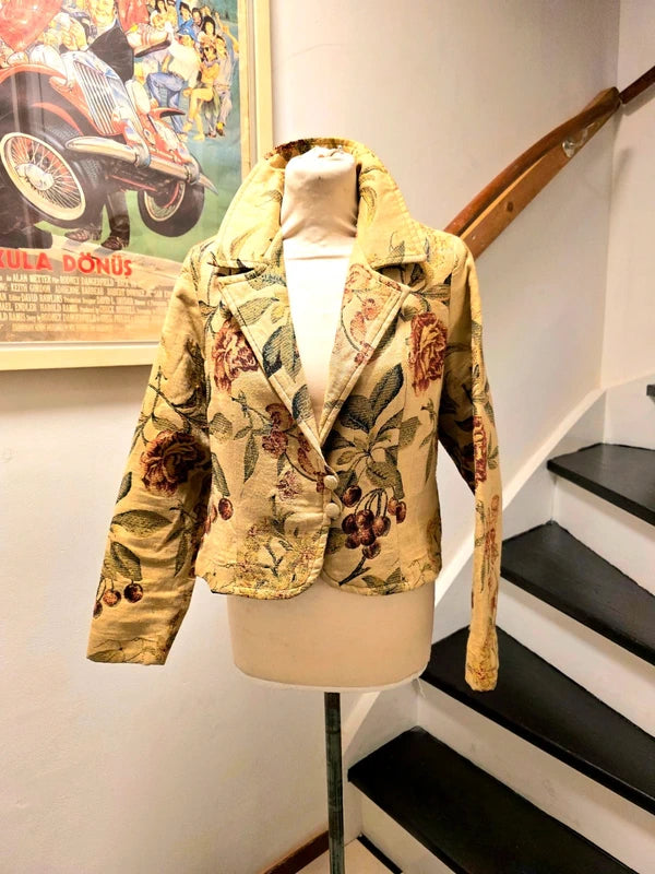 Vintage 80's / 90's Maggie Carol Tapestry Jacket