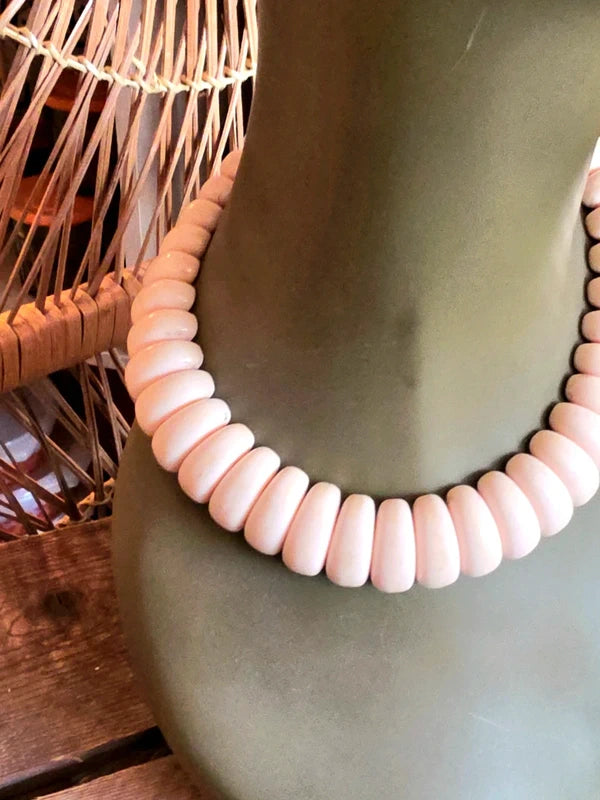 Vintage 60's Beaded Necklace