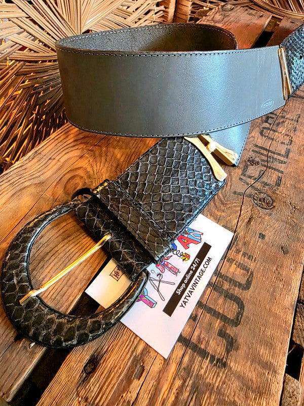 Vintage 80s Robinia Leather Belt