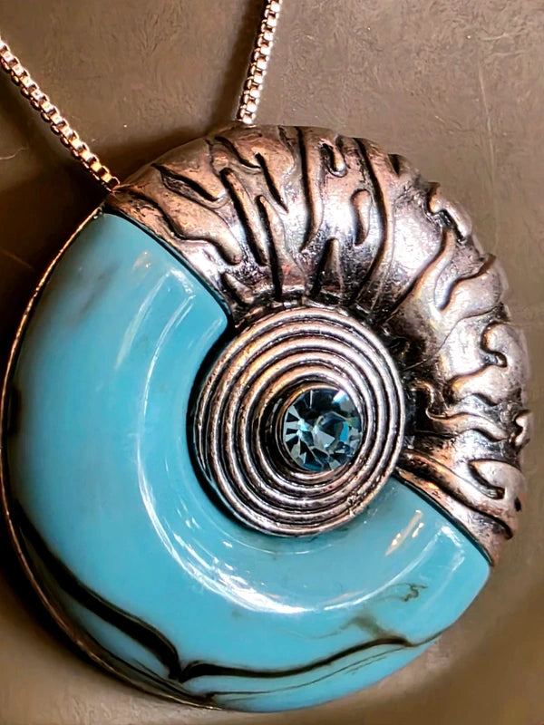Vintage 70's Turquoise Necklace