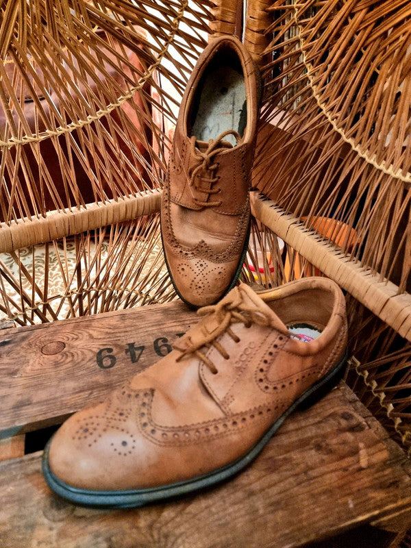 Vintage ECCO Brogue Shoes