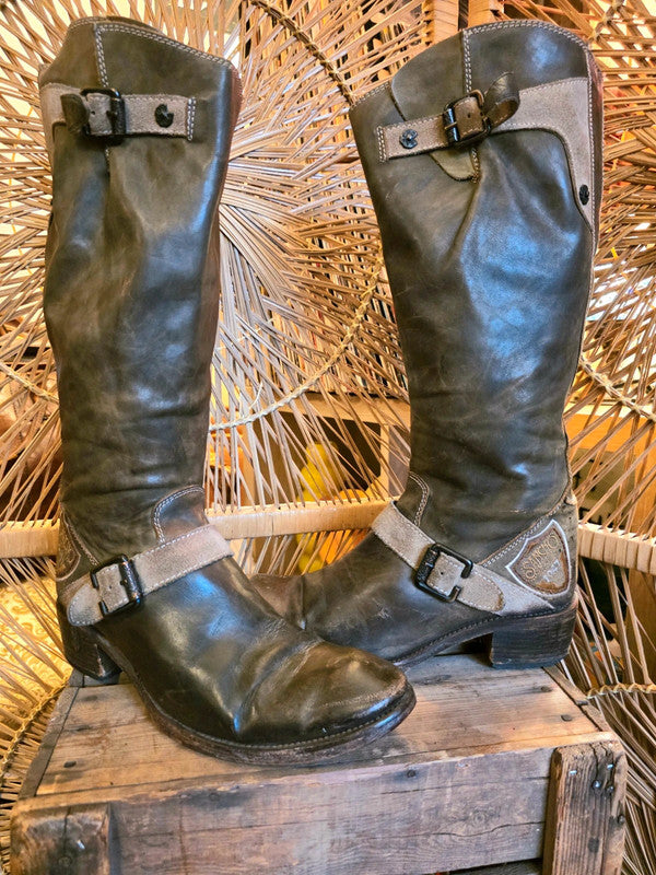 Vintage 80s Sancho Boots