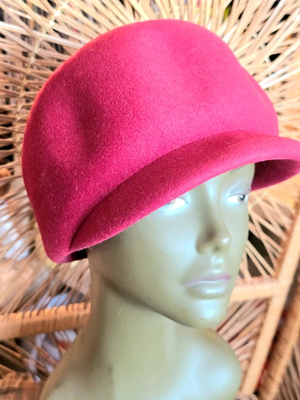 Vintage 60's / 70's Cloche