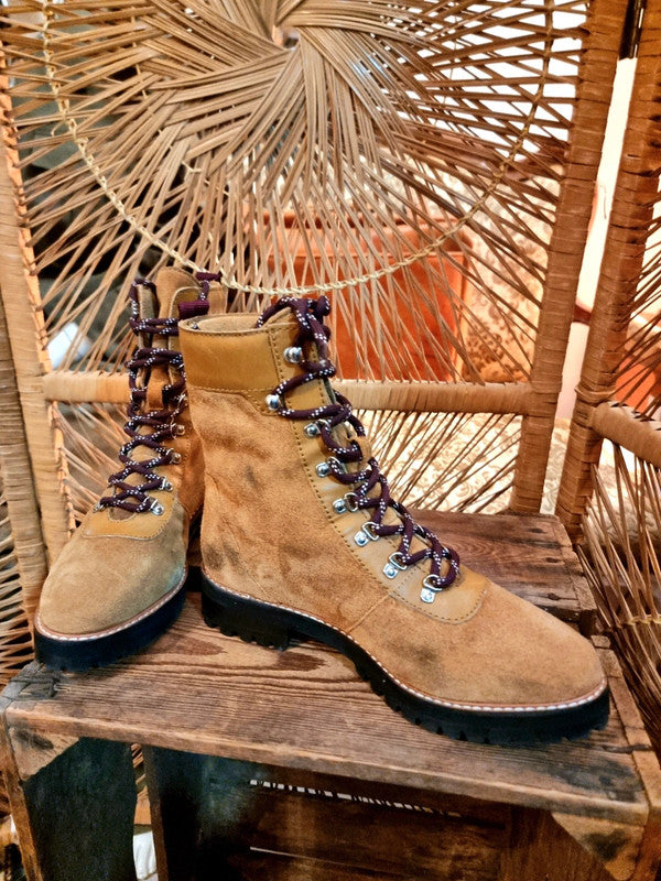 Vintage 80's Lace Up Boots