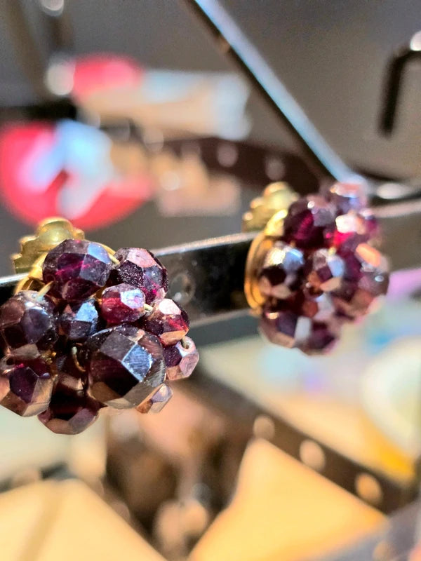 Vintage 70's/80's Cluster Clip-On Earrings