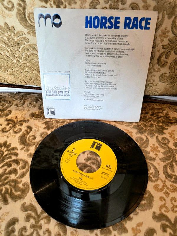 Mo – Horse Race Vinyl Record