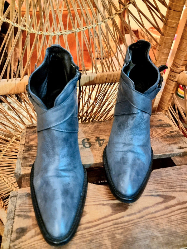 Vintage 80's Ankle Boots