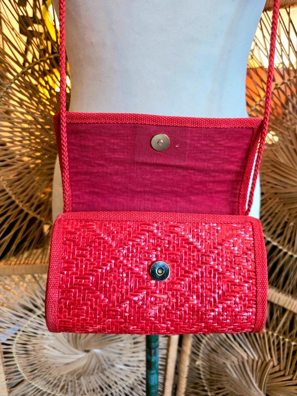 Vintage 80's Italian Straw Crossbody
