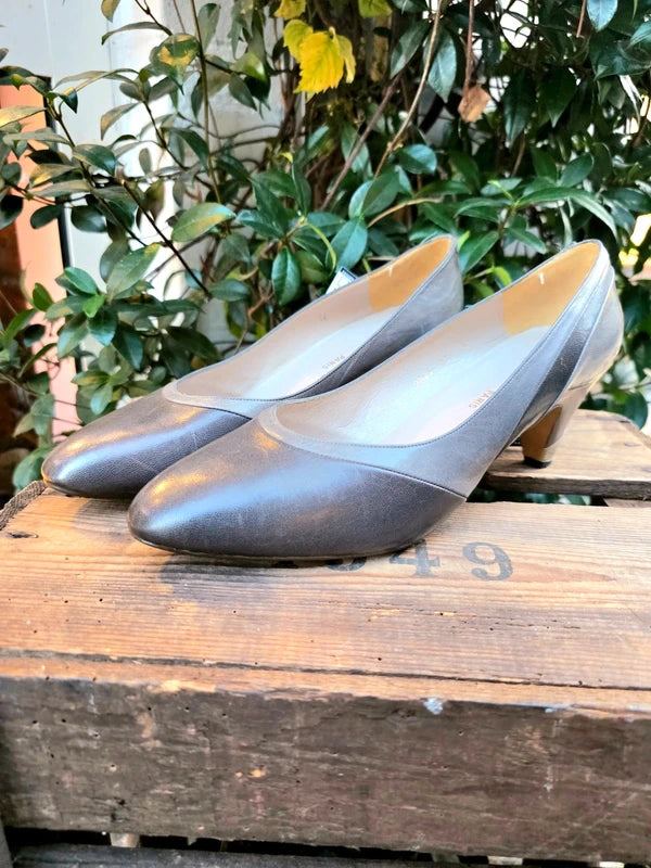 Vintage 80's / 90's Charlse Bourbon Paris Heel Shoes