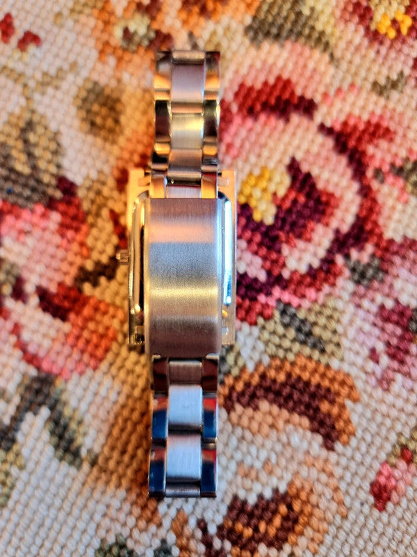 True Spirit Quartz Watch