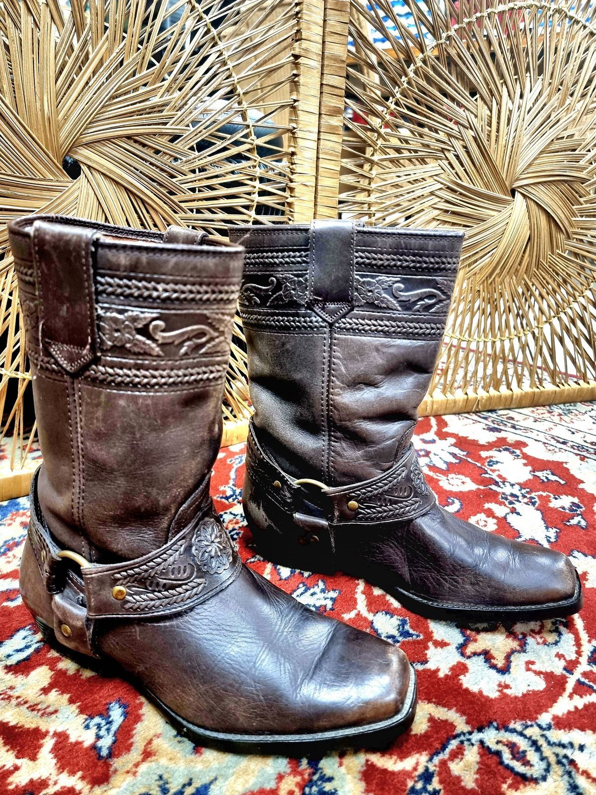 Vintage Leather Western Cowboy Boots