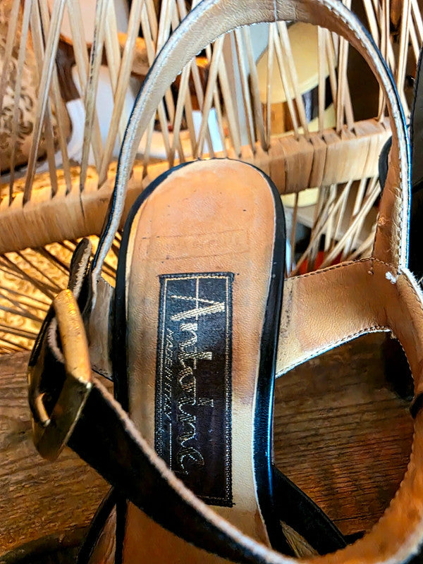 Vintage 60's/ 70's Sandal Shoes