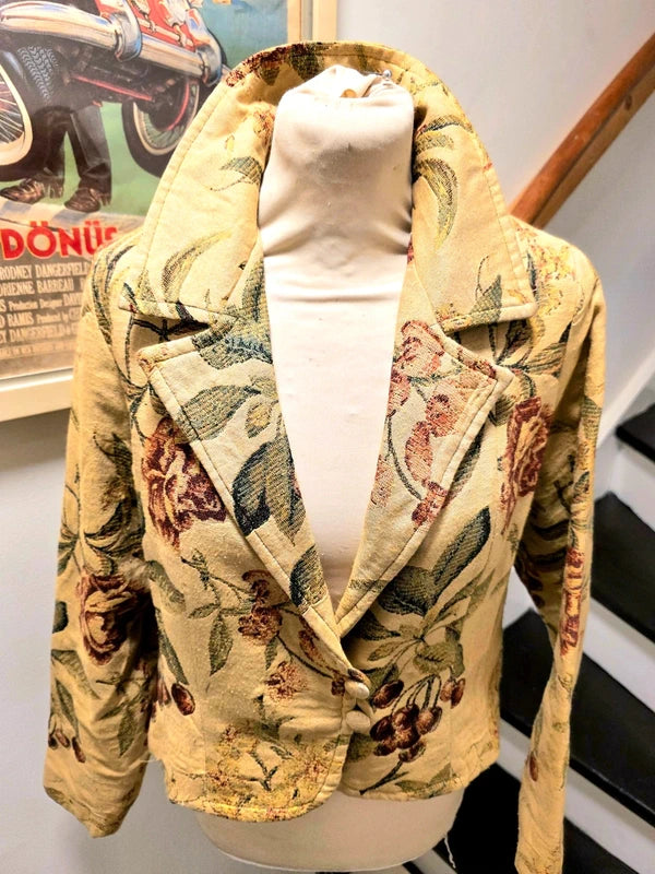 Vintage 80's / 90's Maggie Carol Tapestry Jacket
