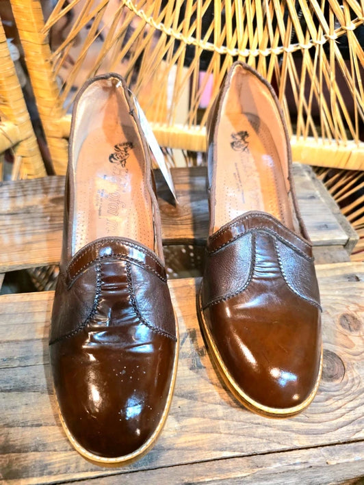 Vintage Deadstock Brand New 80's Helioform Heel Shoes