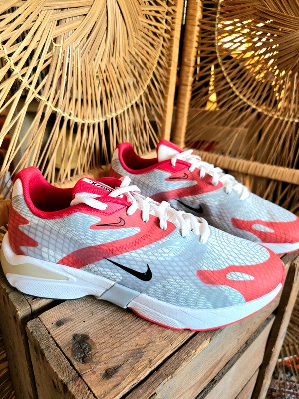 Vintage Y2K Nike Ghoswift University Sneakers