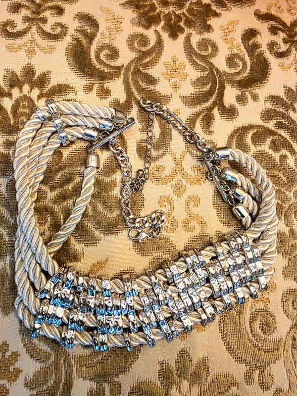 Vintage 80's Necklace
