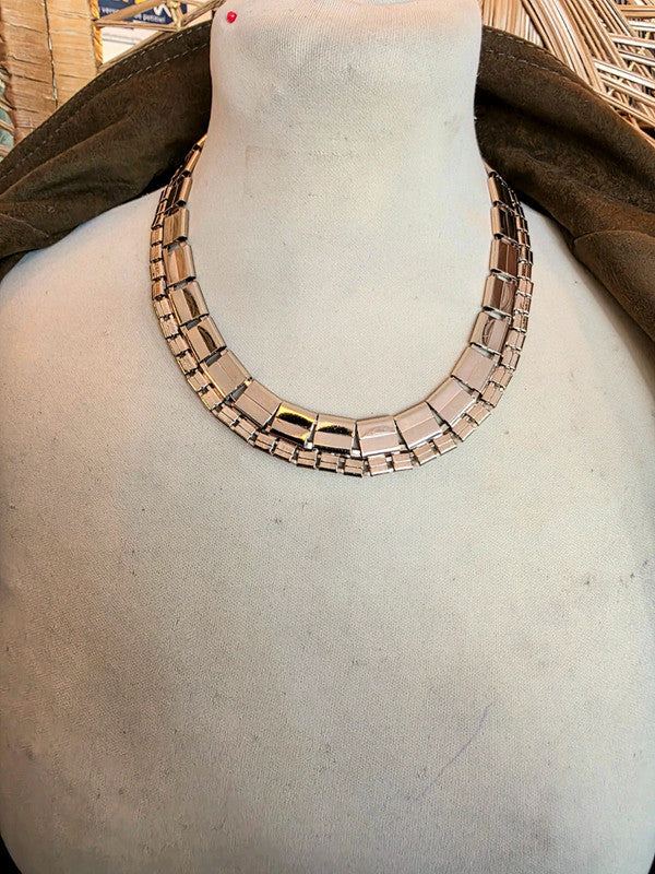 Vintage 80s square link necklace