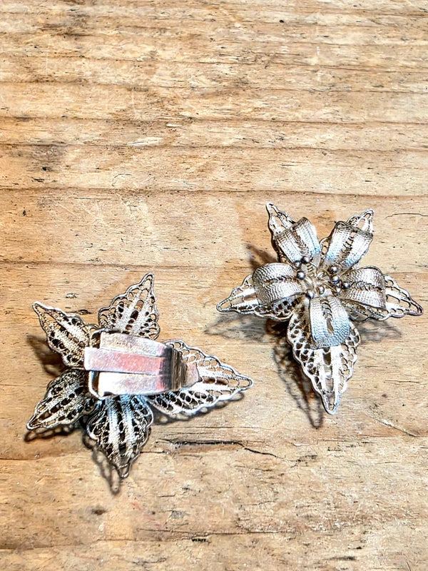 Vintage 60's Silver Filigree Clip-On Earring