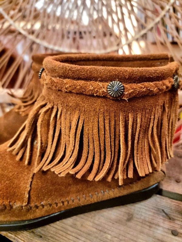Vintage Minnetonka Women's Ankle Boots.