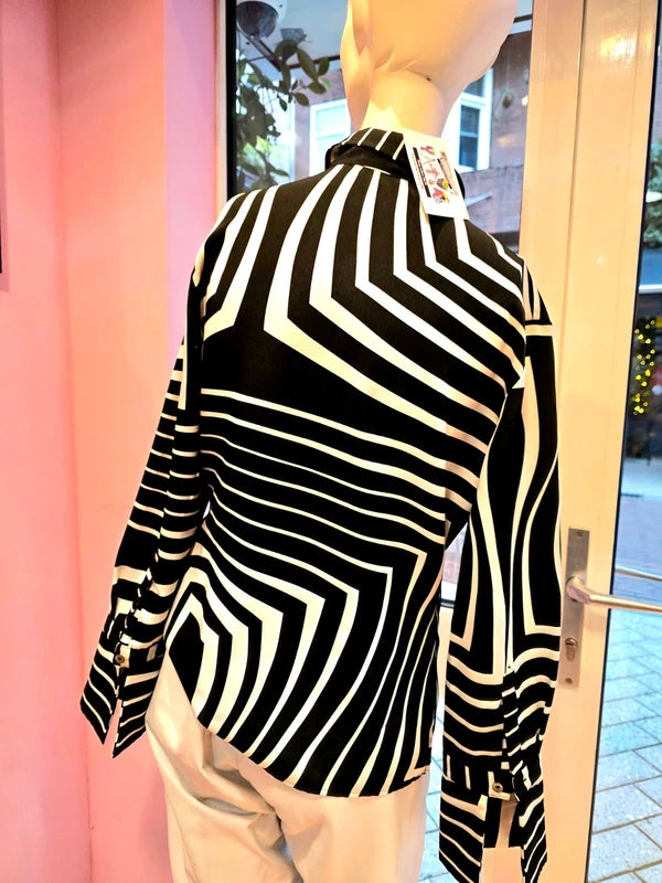 Vintage 70's / 80's Jacqueline Riu Shirt