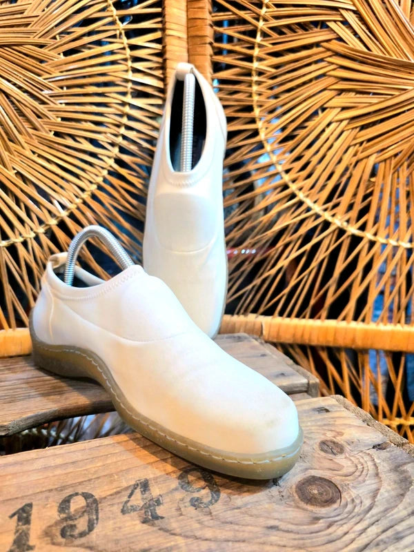 Vintage 90's / Y2k Manfield Slip on Shoes