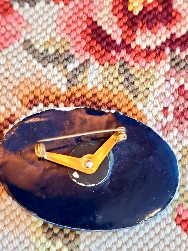 Vintage 80's Carved Art Deco Brooch