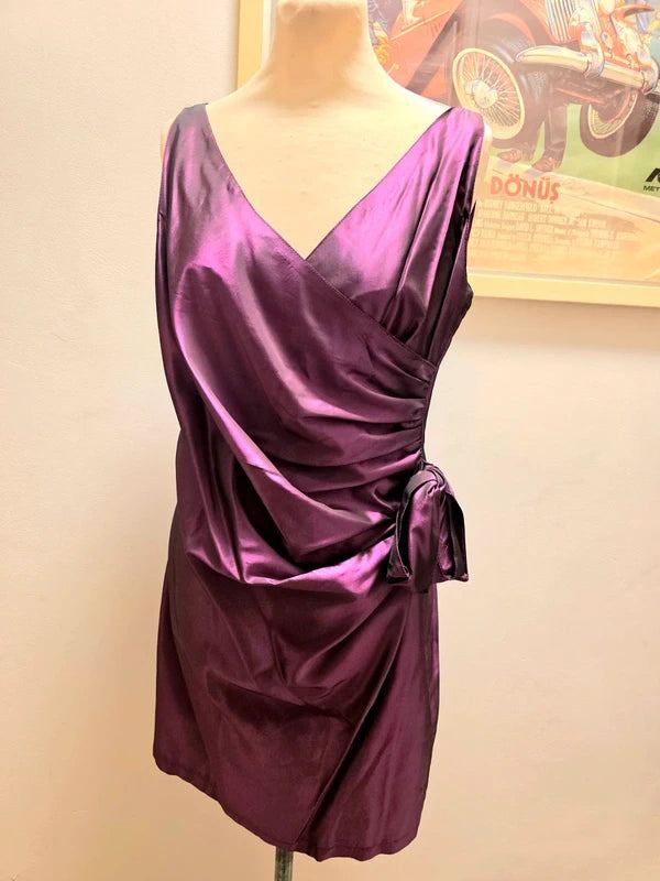 Vintage 80's / 90's Fashion Street Dress