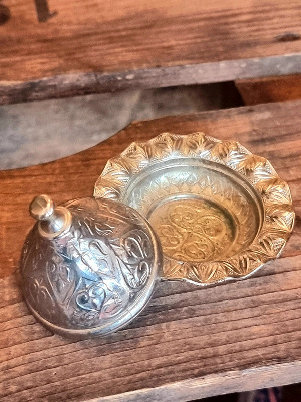 Vintage 90s Traditional Turkish Delight Server