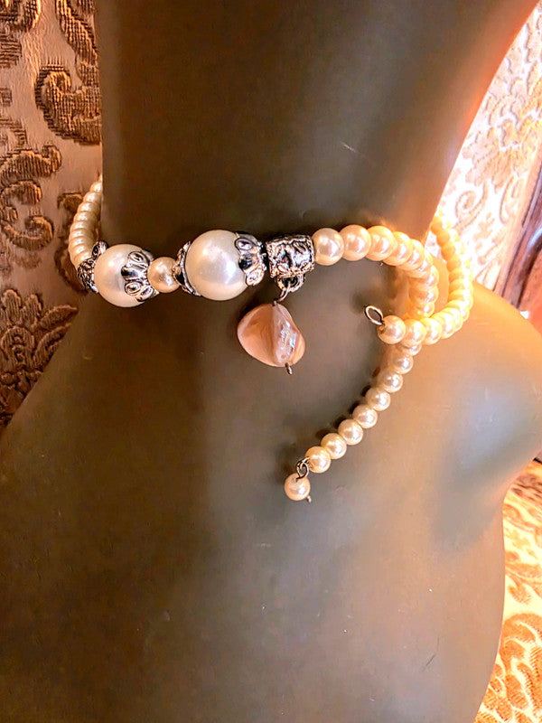 Vintage 80's Faux Pearl Bracelet/Choker