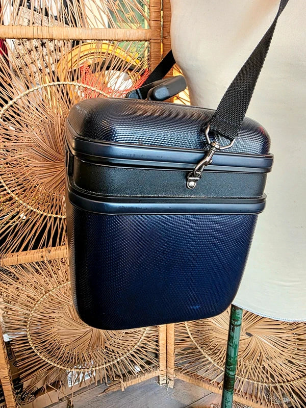 Vintage 70's Dario Beautycase