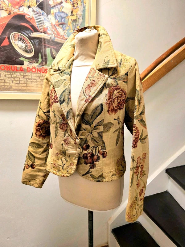 Vintage 80's / 90's Maggie Carol Tapestry Jacket