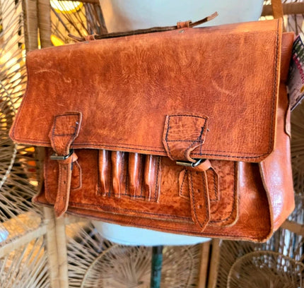 Vintage 70's / 80's Messenger Bag