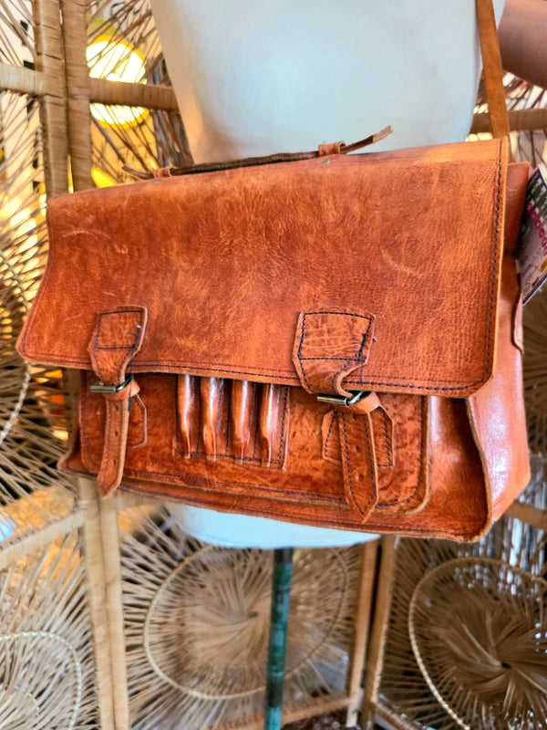 Vintage 70's / 80's Messenger Bag