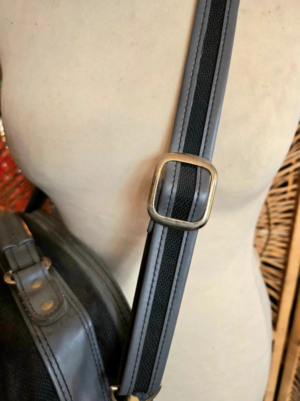 Vintage 70's Challenger Travel Bag
