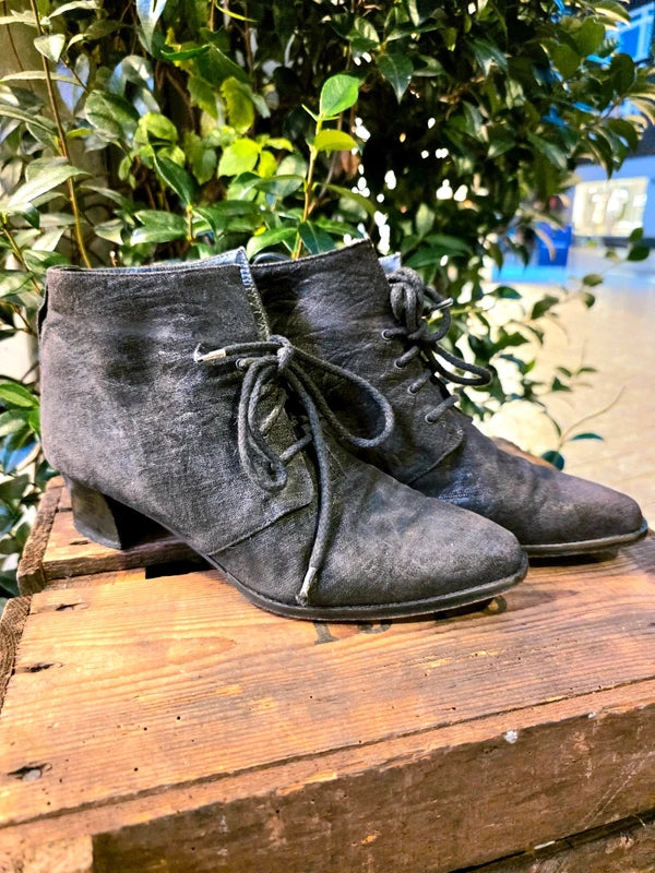 Vintage 80's Revival Ankle Boots