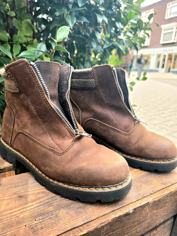 Vintage 80's / 90's TSM Italy Ankle Boots