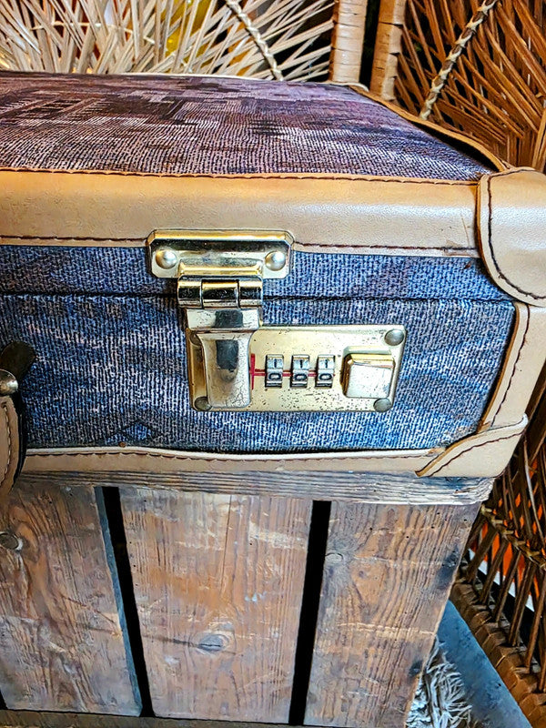 Vintage 80's Rodelle Aztec Tapestry Suitcase