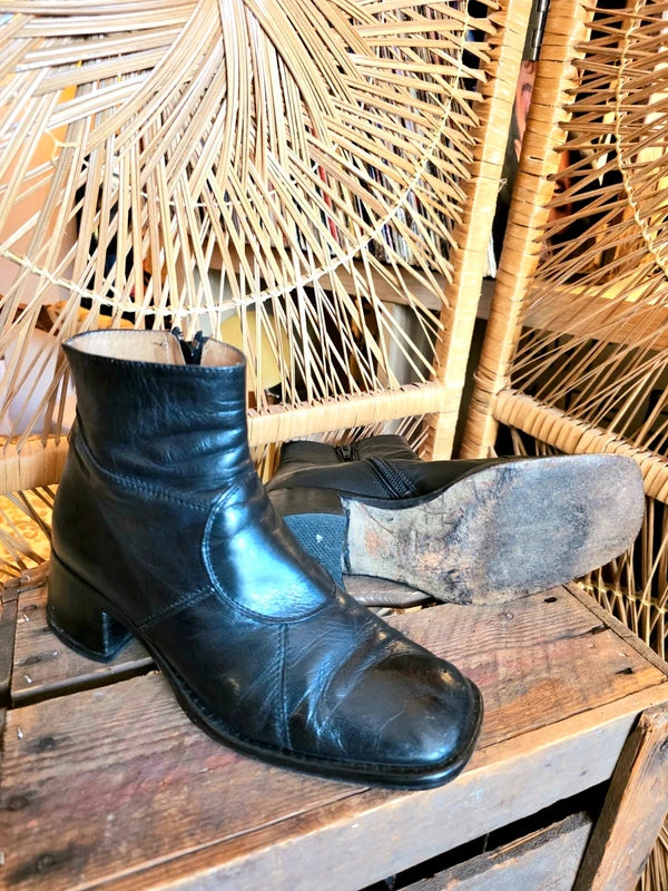 Vintage Y2K Dr Adam’s Block Heels
