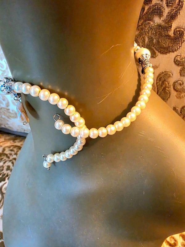 Vintage 80's Faux Pearl Bracelet/Choker