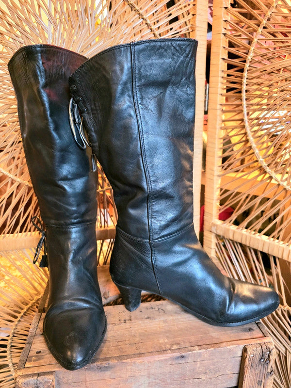 Vintage 80s Leather Pull up Boots