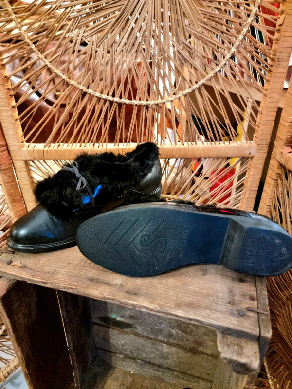 Vintage 1980s Spiess Modell Slip on Shoes