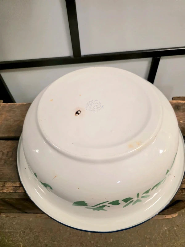 Floral Design Basin Enamel Pot