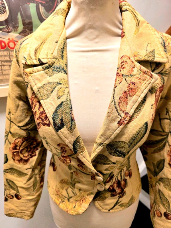 Vintage 80's / 90's Maggie Carol Tapestry Jacket