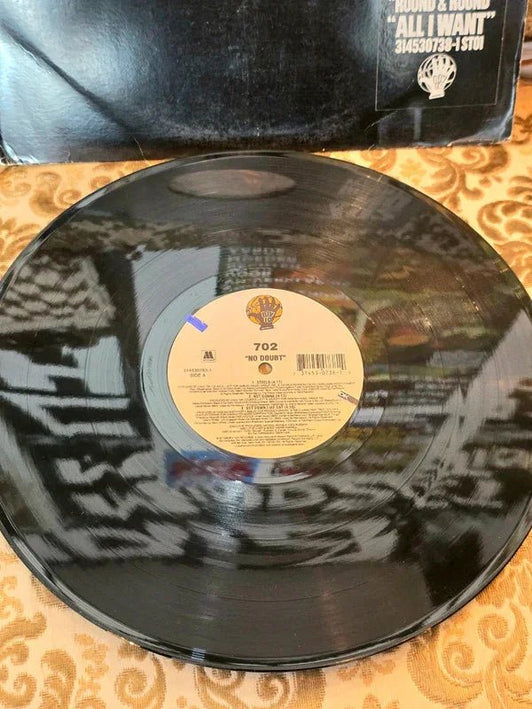 702 – No Doubt Vinyl Record - Yatva
