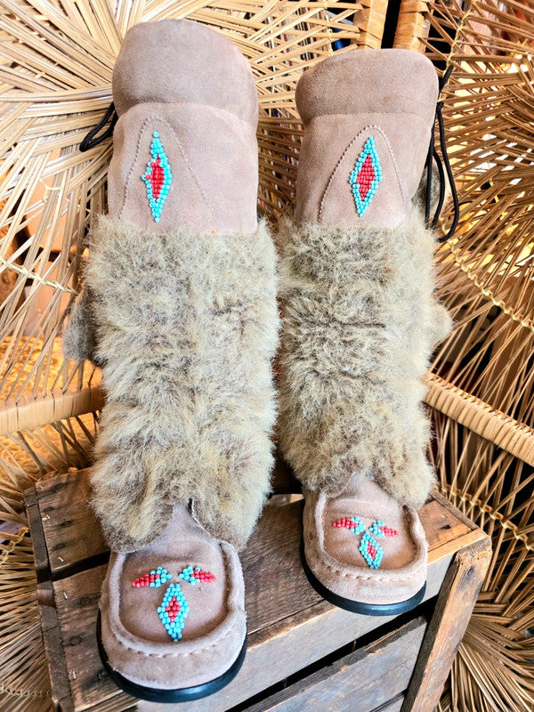 Eskimmo" boots by Steve Madden