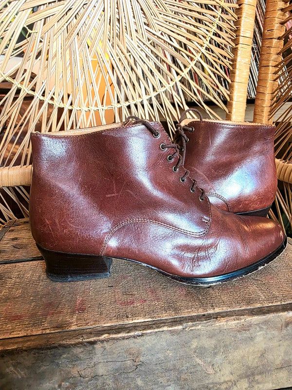 Vintage 1980s Leather Oppus by Globo Ankle Boots